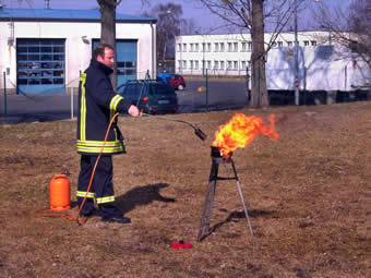 &Ouml;l brennt